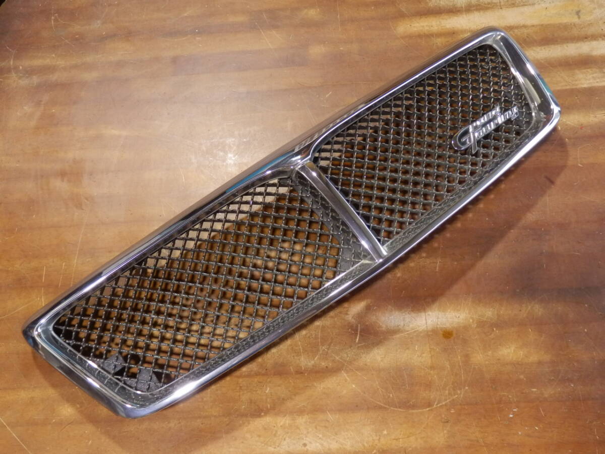 即落札設定★日産 Y33 シーマ 純正 グランドツーリング フロント ラジエーター グリル ラジエター メッキ Grand Touring拍卖