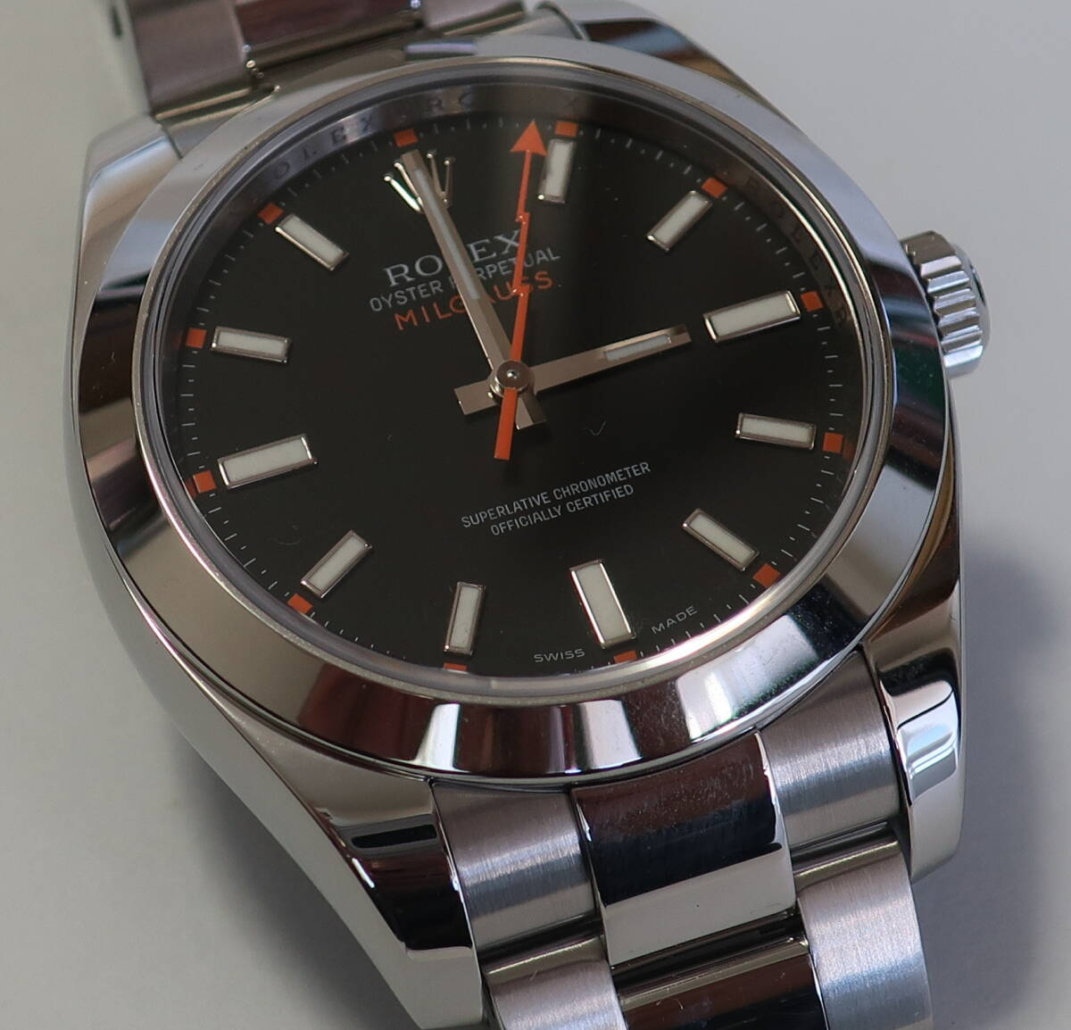 送料無料◆ROLEX MILGAUSS / ロレックス・ミルガウス REF.116400 M番 黒文字盤 内外箱・保証書・日ロレOH済国サ保カード・納品書等付属◆拍卖