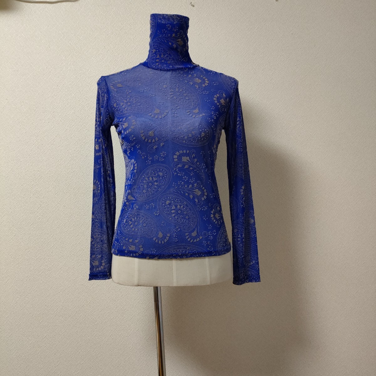社交ダンス イチオクの青 いペイズリー柄 ハイネック拍卖