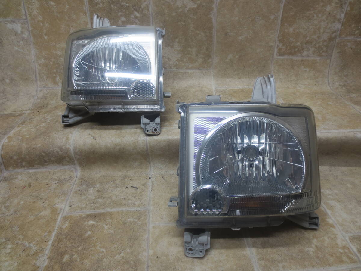 J3/ L575S ムーヴコンテ 純正ヘッドライト左右② KOITO 100-51963拍卖