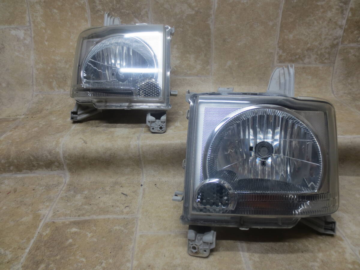 J3/ L575S ムーヴコンテ 純正ヘッドライト左右⑤ KOITO 100-51963拍卖