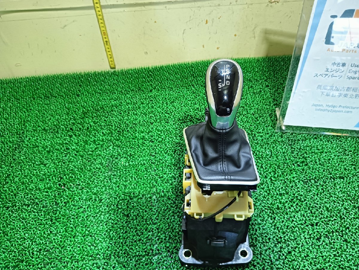 ボルボ シフトレバー V40 クロスカントリー DBA-MB5204T, 2014 #hyj NSP200174拍卖