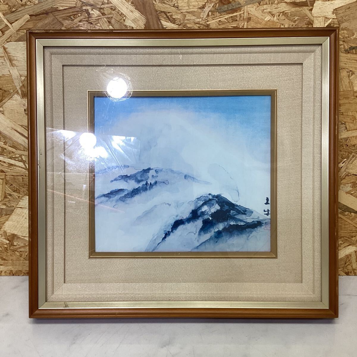 絵画 青 額入 土牛 山なみ 雪山 インテリア アート 風景画 額装 c-83 拍卖