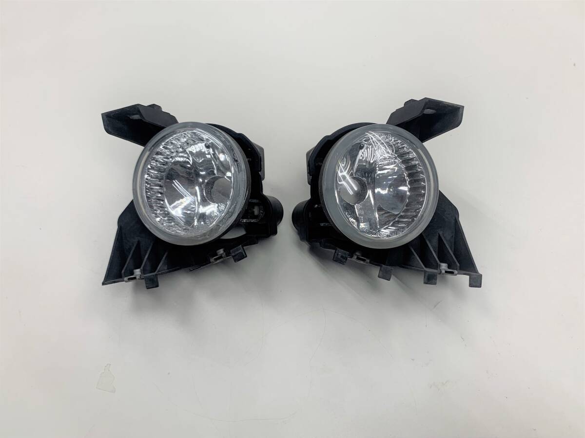 240408-4 長期保管品 スバル R2 RC1 ラジエータグリル フォグランプ2個セット拍卖