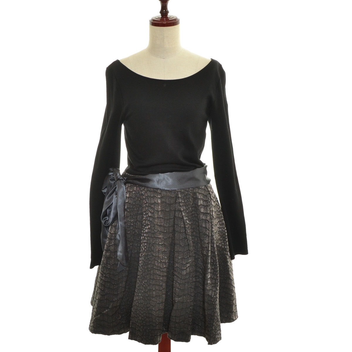 □526423 ARMANI EXCHANGE A/X ミディワンピース ドレス ○ラメクロコボックスプリーツ ドッキングワンピース サイズ4 レディース ブラック拍卖