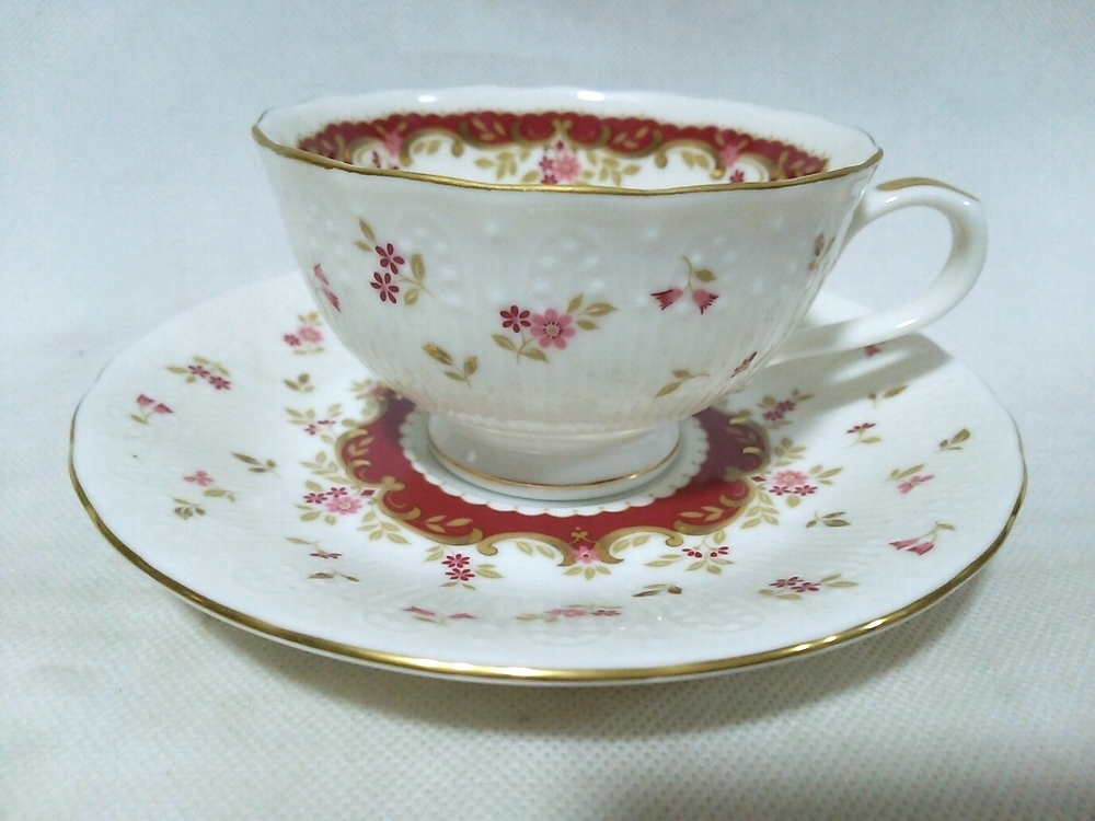 ★【一美堂】★KEITO製(恵陶)★花絵『カップ&ソーサー』★名品★☆拍卖