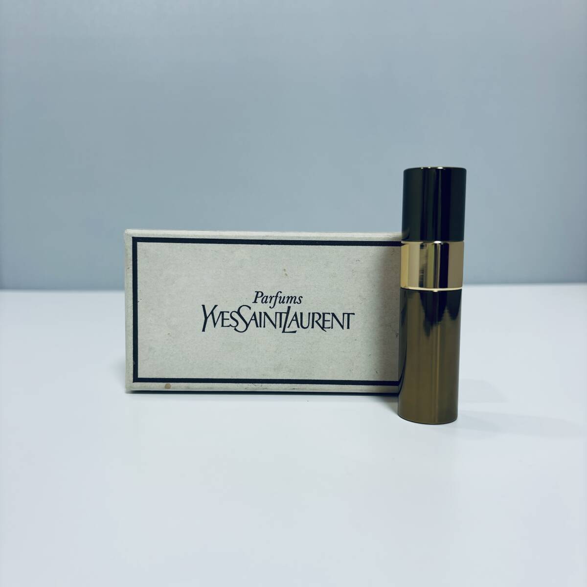 K0932 YVES SAINT LAURENT Atomizer Sac Y イブサンローラン ワイ アトマイザー 6g 残量たぶん25%拍卖