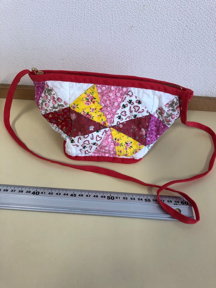 昭和レトロ パッチワーク キルト ハンドメイド ポシェット ハンドバッグ ゆうパケットポスト 拍卖