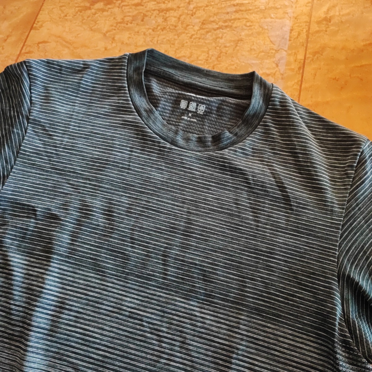 ユニクロ Tシャツ メンズM UNIQLO拍卖