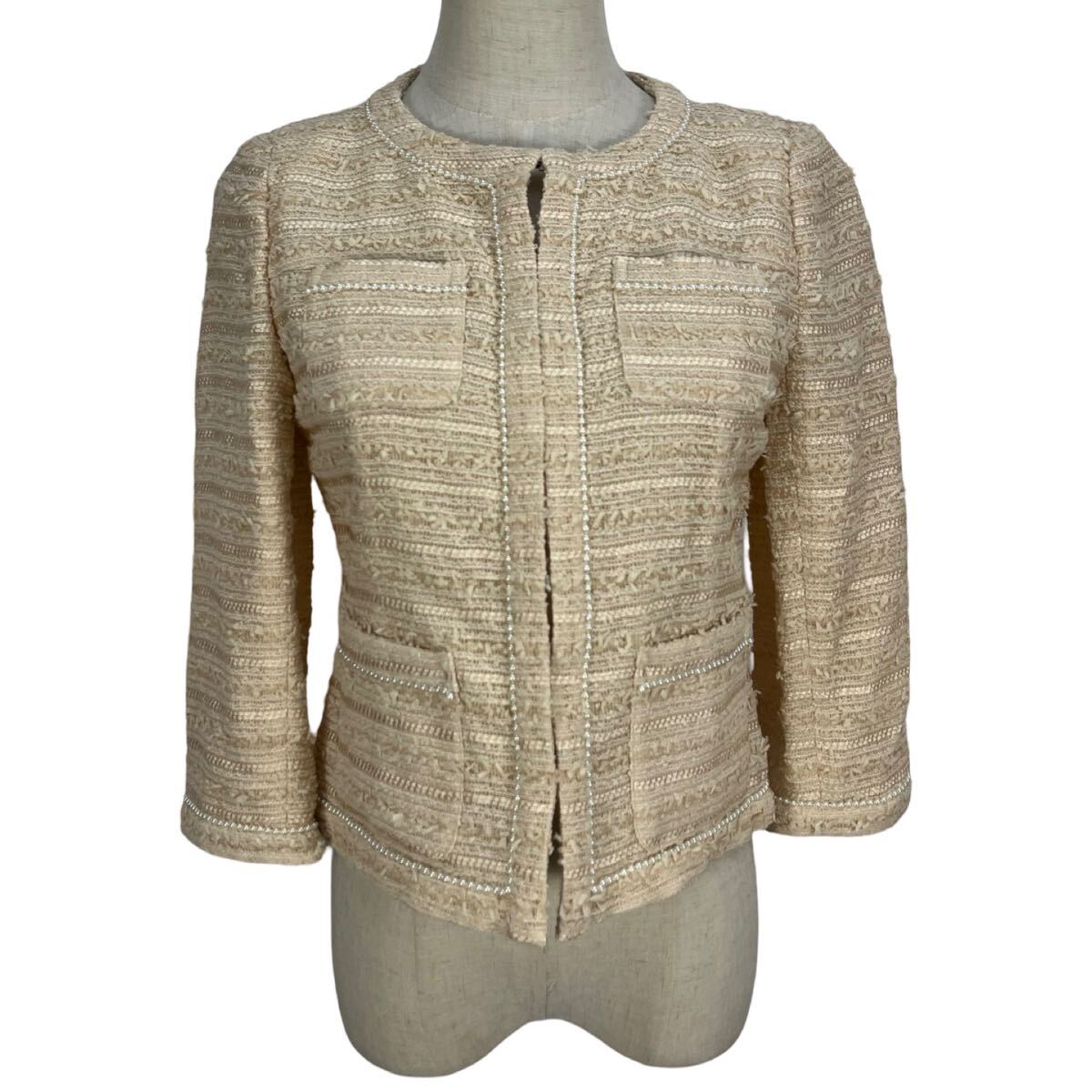 美品 courreges クレージュ レディース ベージュ ノーカラージャケット パール装飾 38拍卖