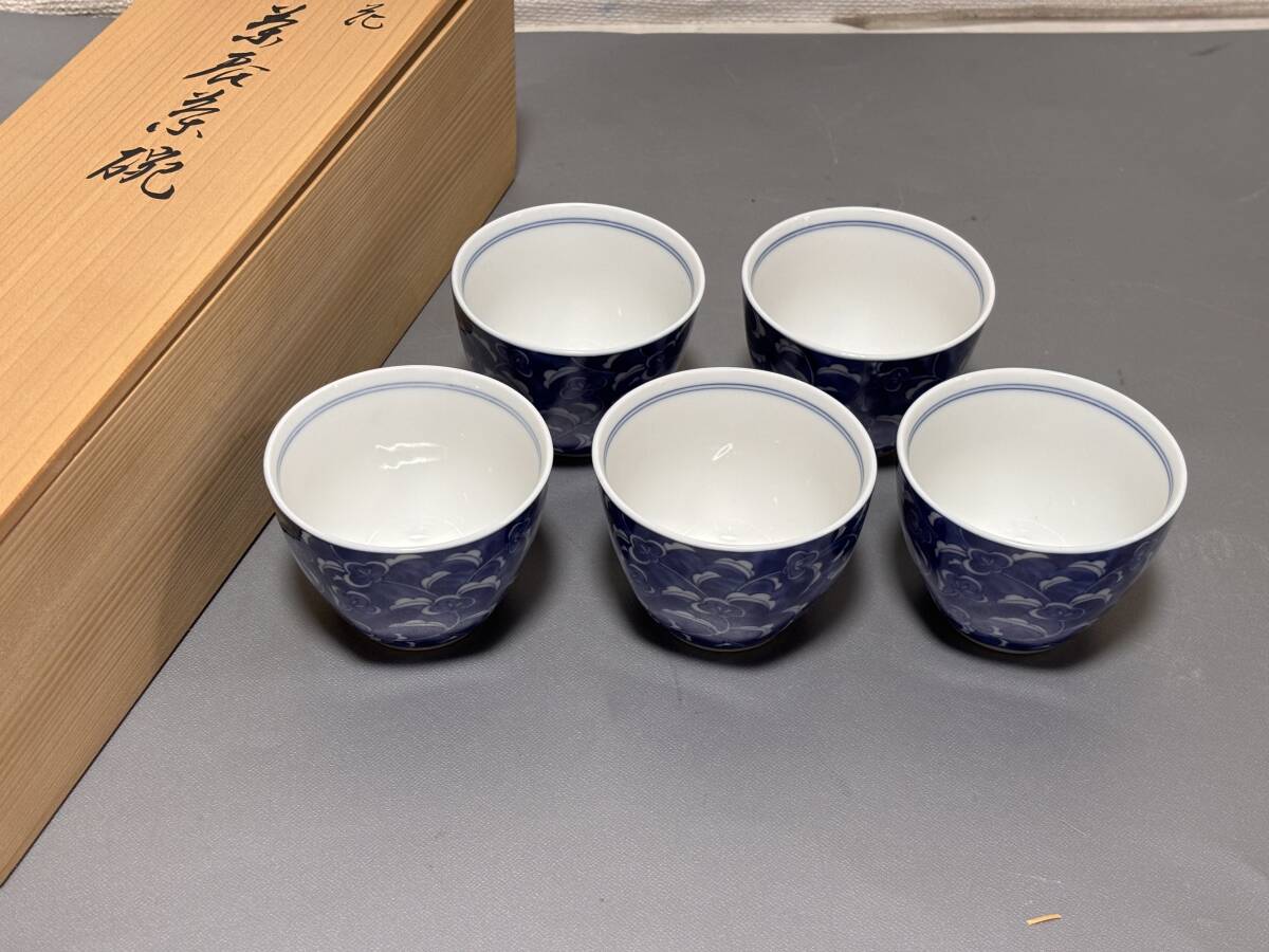 d2784◆木箱入り未使用◆橘吉/たち吉 染小花 お茶呑茶碗 5客セット◆口径8cm高さ6cm拍卖