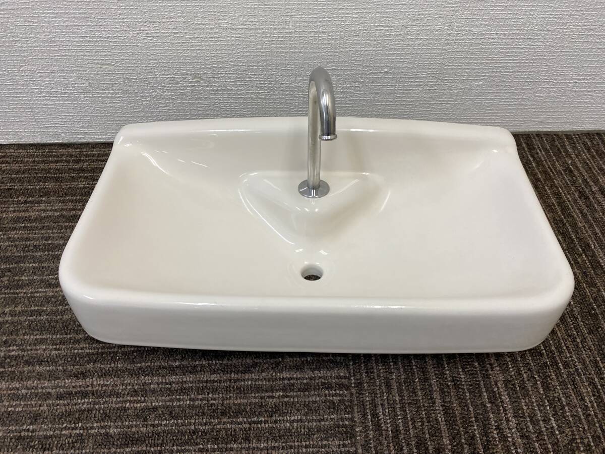 【中古】TOTO☆トイレ便器・洋式便器「517R 518」タンク用の蓋(ふた)☆#SC1(パステルアイボリー)☆直接引取り可拍卖