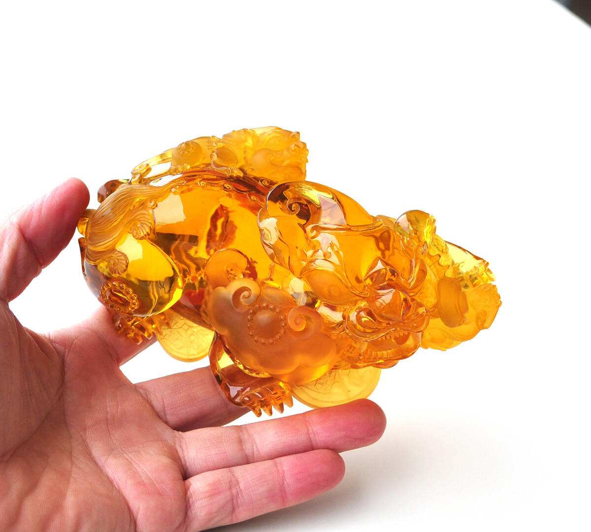 ☆天然石卸☆超激レア!!☆完全別格品!!(宝石質)☆超極上バーマイト琥珀☆ヒキュウSSA ※鑑別書付!!!※ファイナルクォリティー!!!拍卖