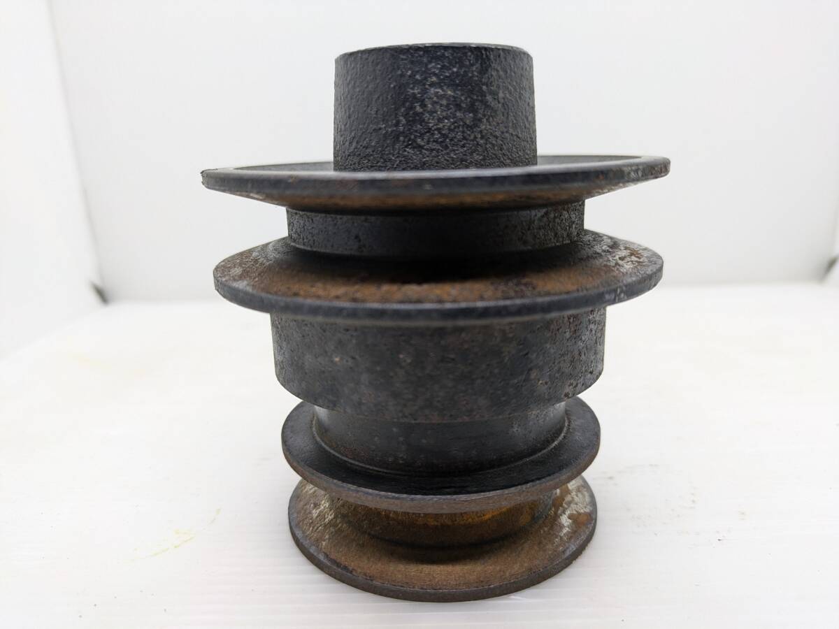 No.196●2連プーリー●Bベルト●軸径Φ20mm●鍵幅5mm●外径Φ70/Φ90mm●全体厚み98mm●発動機用●エンジン用●パーツ●部品拍卖