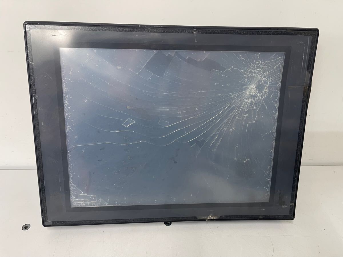 B255 KEYENCE 15型 XGA TFTカラー タッチパネル VT3-X15拍卖