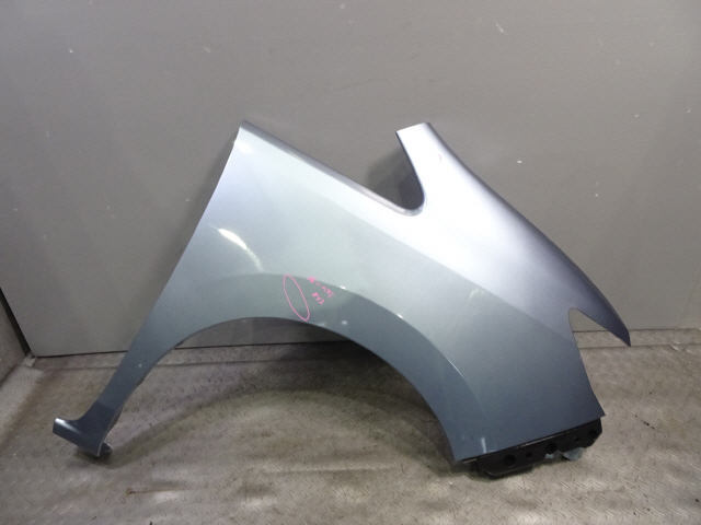 セレナ DAA-HC26 右 フェンダー フロント F3100-3GRAA 水色 RAX 後期 20X 86213km 1kurudepa拍卖