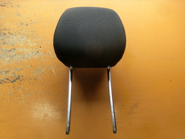 後期 B180 ヘッドレスト 平成28年 DBA-246242 フロント W246 9万㎞ 即決あり拍卖