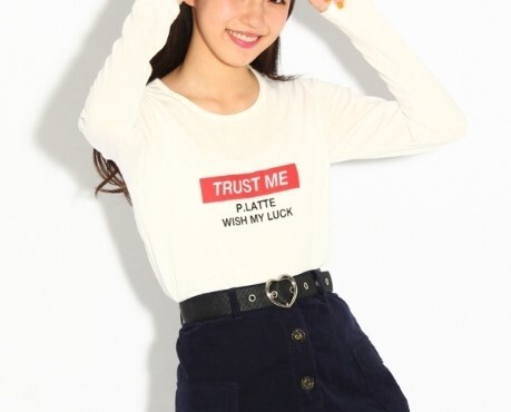 新品 PINK-latte ロゴ長袖ロンT オフホワイト(003) 16(S160cm) 定価1320円拍卖