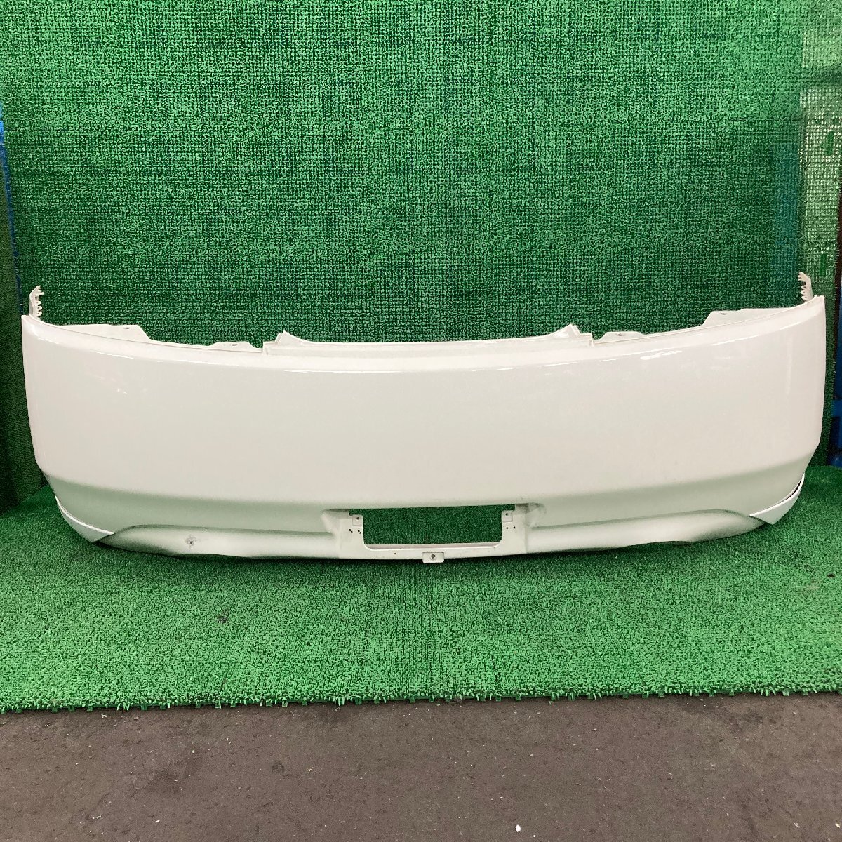 ♪♪スカイライン CKV36 リアバンパー カラー QX1 (W10455)♪♪拍卖