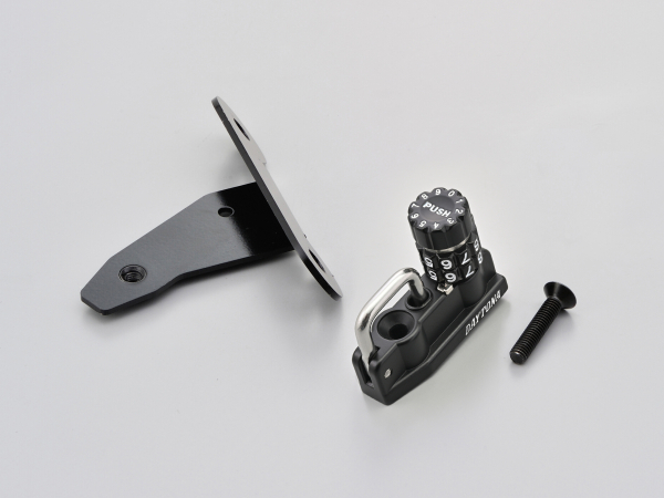 デイトナ ダイヤルヘルメットロックホルダー CB650R/CBR650R (48703)拍卖