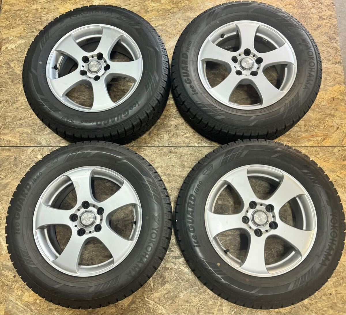 スタッドレス タイヤホイール セット ヨコハマ 215 65 16 2021年製 16インチ 6.5J+38 PCD114.3 5穴 5H ノア ヴォクシー エクストレイル拍卖