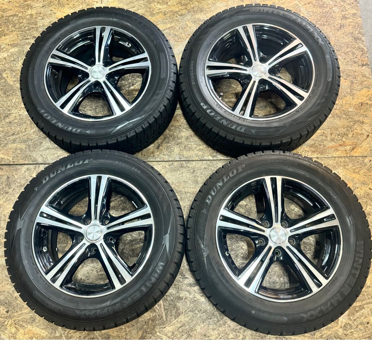 ROZEST スタッドレス タイヤ ホイール DUNLOP 215 60 16 2020年製 16インチ 6.5J+35 PCD114.3 5穴 5H ノア ヴォクシー アルファード拍卖