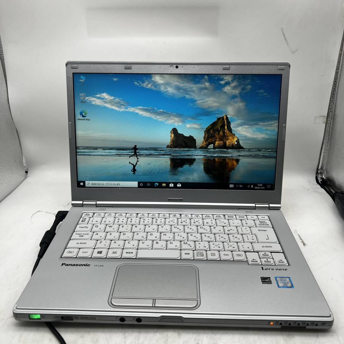 office2019/Win10/Panasonic/LX5/第6世代 Core i5-6300U/メモリ 4GB/SSD 128GB/Webカメラ/14インチ/1拍卖