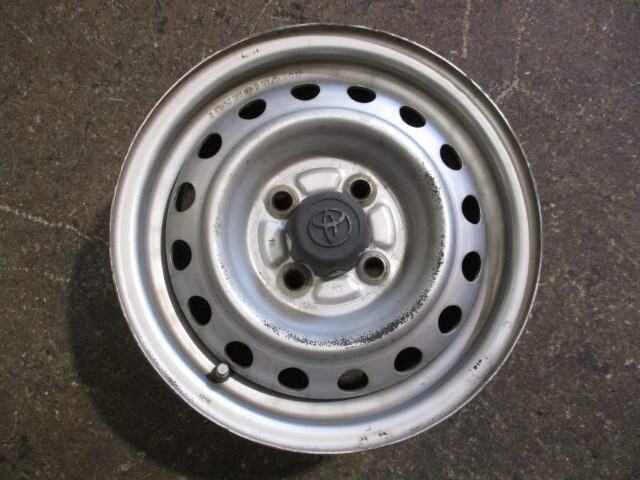 トヨタ プロボックス スチールホイール 42611-52230拍卖