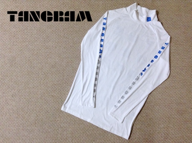 ★美品★タングラム ゴルフ ストレッチ フィット ロゴ モックネック 長袖シャツ 白青 ホワイト Sサイズ 袖プリント TANGRAM GOLF TGS-MT24拍卖