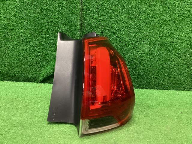 プジョー 2008 ABA-A94HM01 右テールランプ プレミアム KWE拍卖