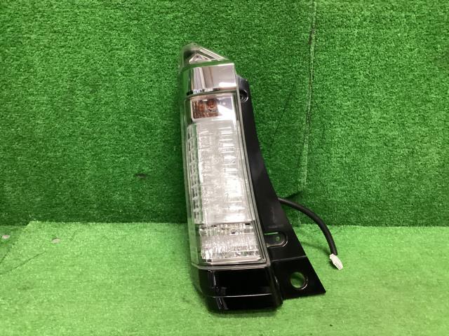 N-BOX DBA-JF1 左テールランプ カスタムG Lパッケージ NH624P 33551-TY0-J51拍卖