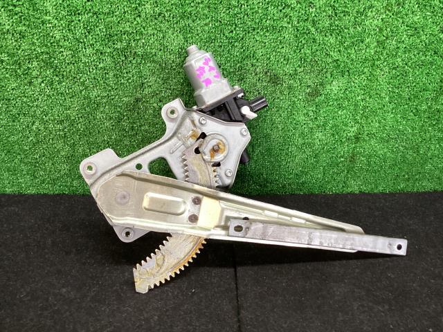 ライフ DBA-JC1 左Rドアレギュレータ・モーター G R536M 72751-SZH-003拍卖