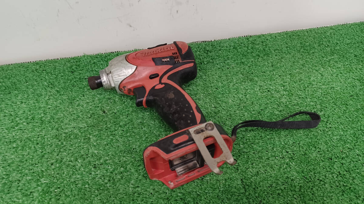 【中古品】makita(マキタ) 14.4v充電式インパクトドライバ 赤(本体のみ) TD131DZR 電動工具/IT7NCYMSOJFD拍卖