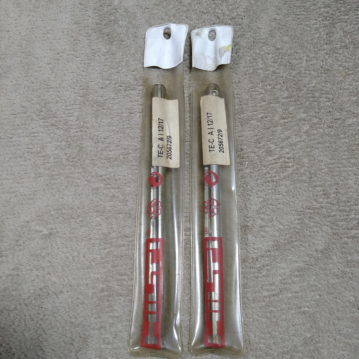 ジャンク品/長期保管品/中古品/HILTI/コンクリートドリル/SDSプラスビット/ドリルビット/Φ12mm/全長170mm/2本セット拍卖