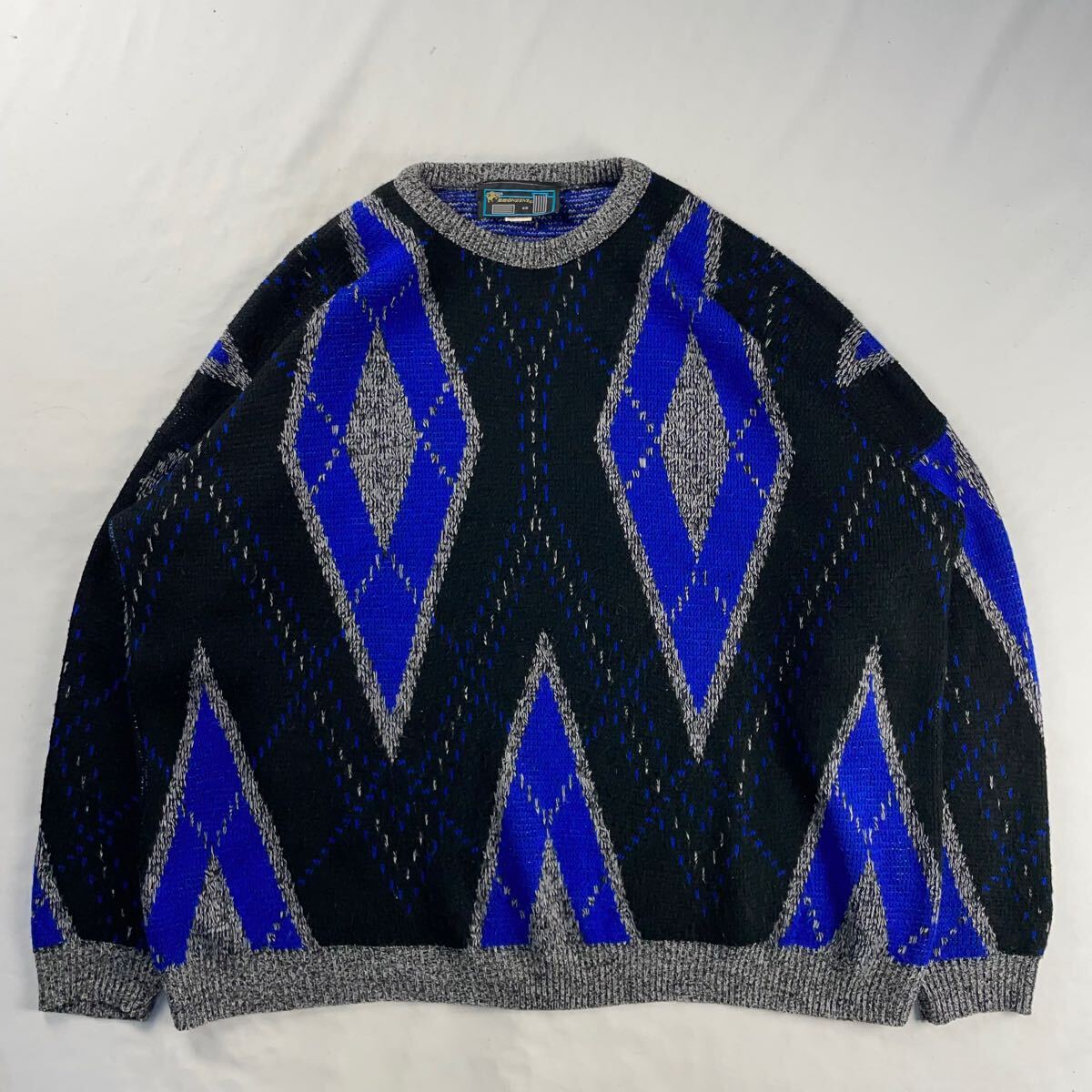 希少 US Vintage アメリカ製 70-80s BRONZINI アクリル100% 個性的 奇抜 アーガイル ダイヤ チェック 総柄 デザインニット拍卖