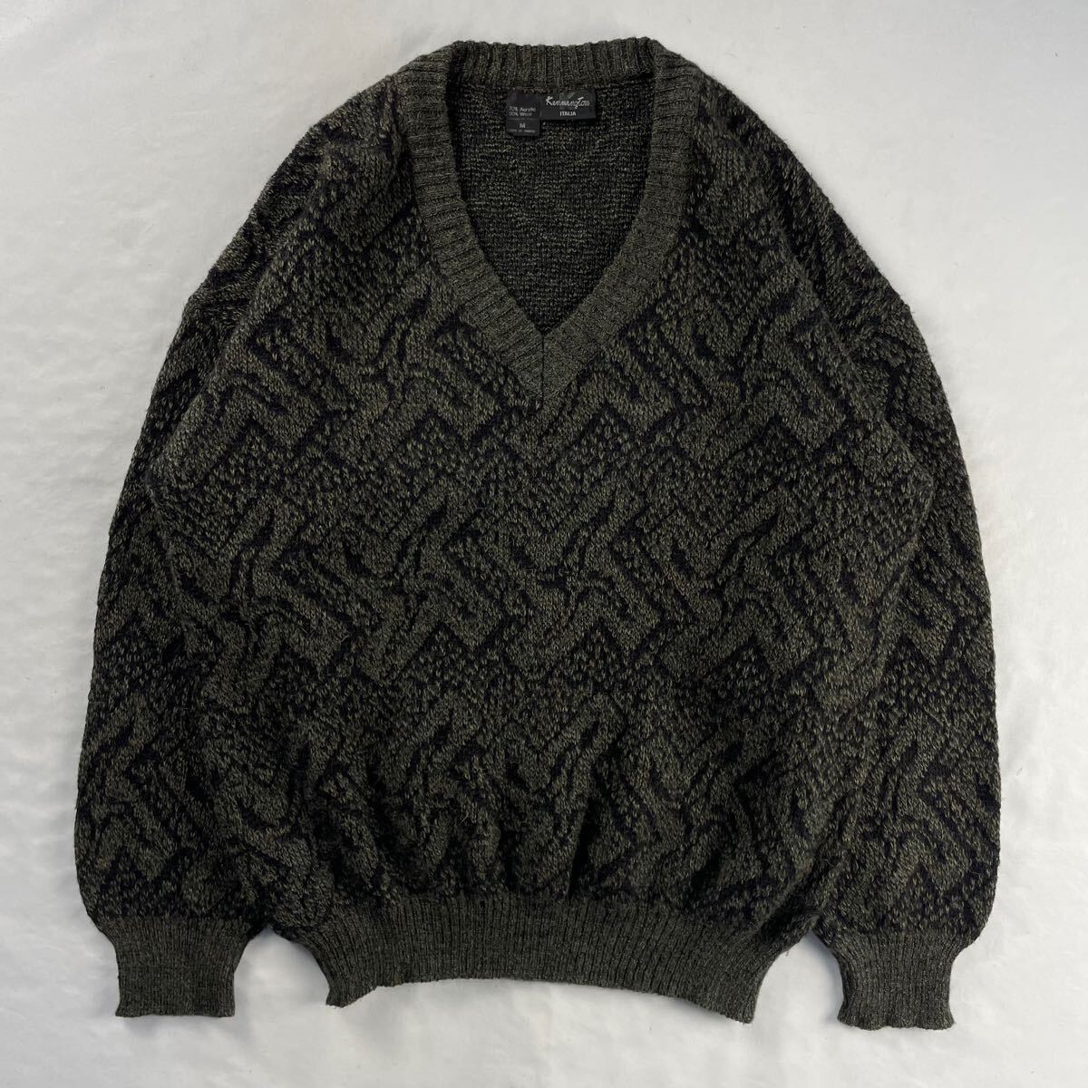 Euro Vintage イタリア製 90s KENNINGTON ITALIA Vネック くすみカラー 幾何学模様 アート クレイジーパターン 総柄 デザインニット拍卖