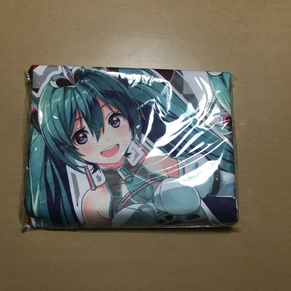 初音ミク レーシング マイクロファイバータオル 正規品 即決拍卖