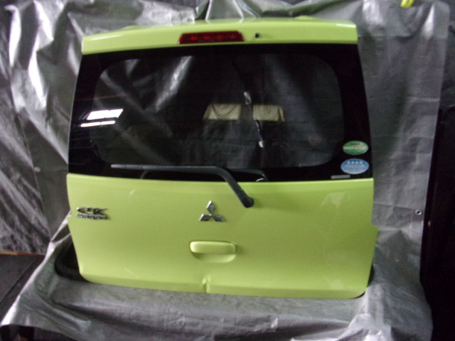 【2687】ekワゴン B11W 2017年式 3B20 シトラスイエローソリッド Y31 バックドアー リアゲート Rゲート 5801B469拍卖