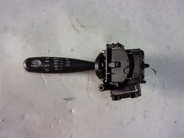 【2661】エブリィワゴン DA64W 平成25年式 コンビネーションスイッチ ディマースイッチ ワイパースイッチ 棚G9拍卖