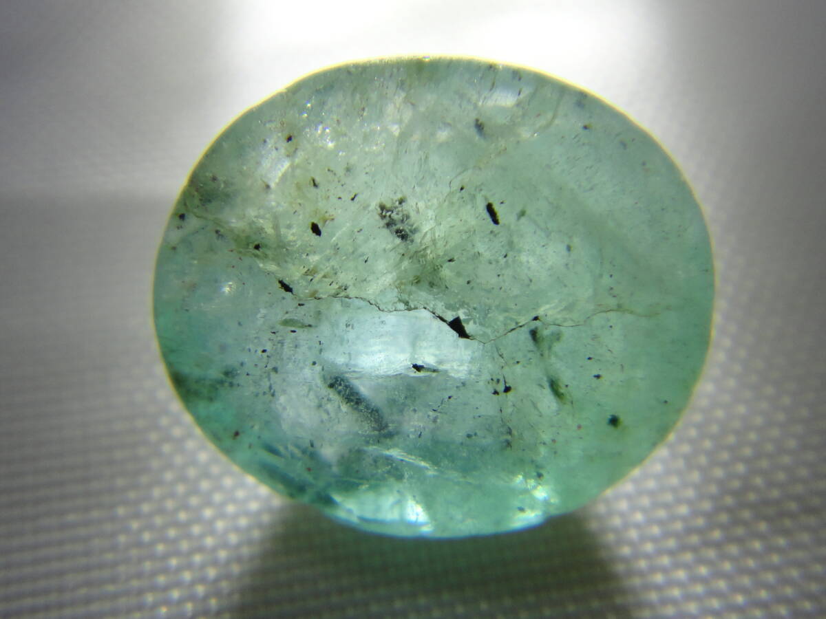 天然石 エメラルド 大粒! ルース 約3.55ct 約10.1㎜ 自然な風合い拍卖