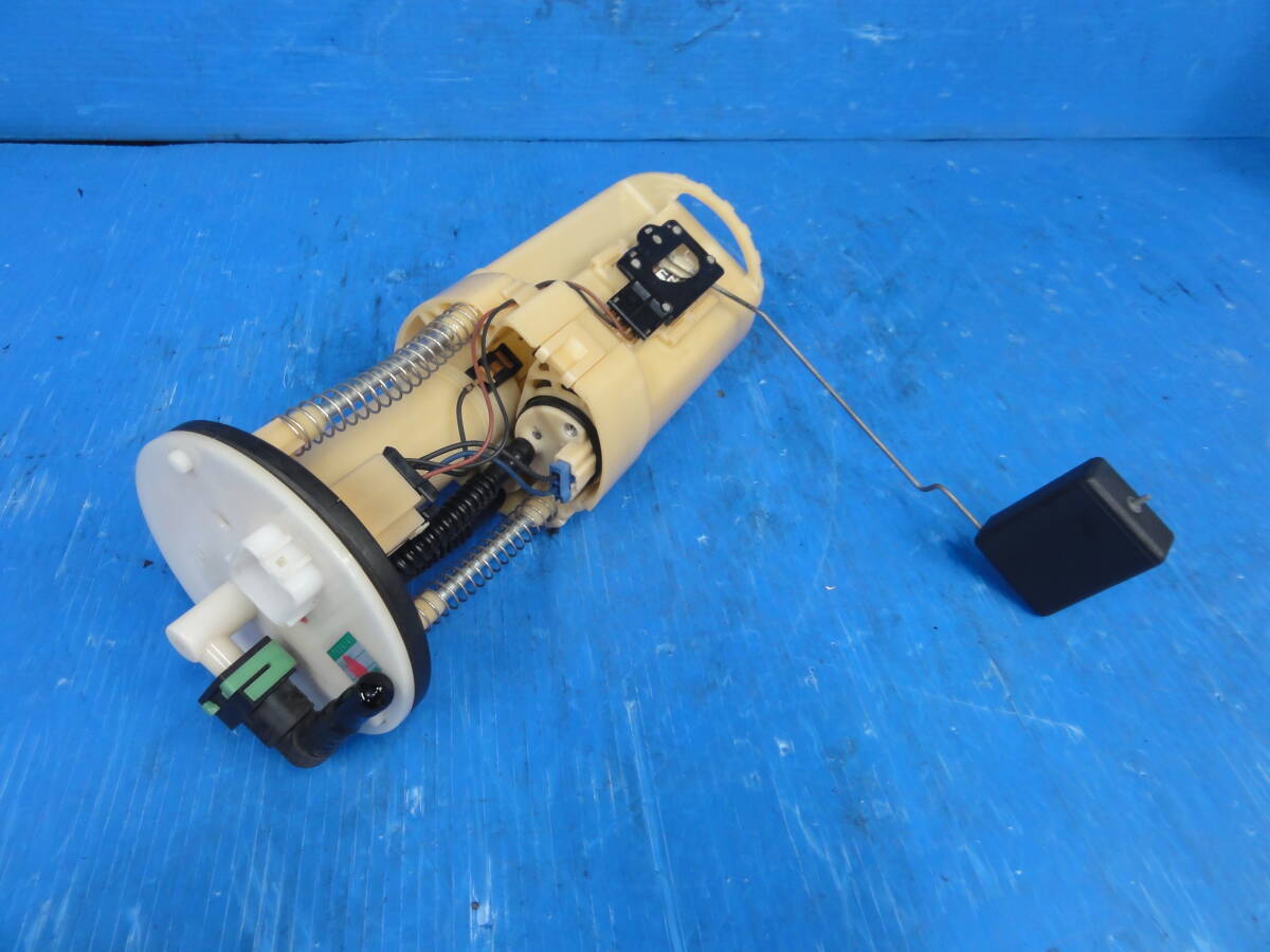 ☆平成21年車 三菱 H82W ekワゴン フューエルポンプ 燃料ポンプ 1760A141 純正 動作OK☆F29167 m拍卖