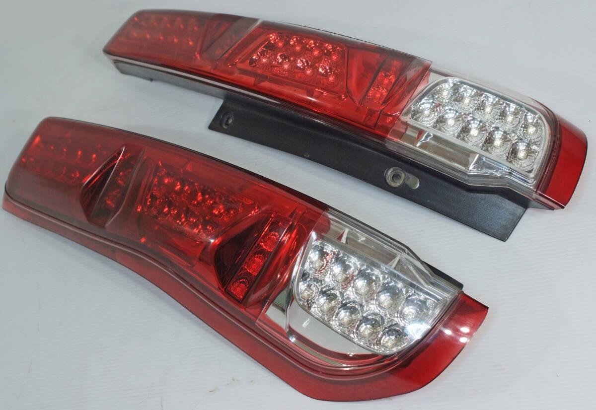 ☆送料込☆ エクストレイル 31前期 フル LED テールランプ T31 NT31 TNT31 DNT31 テールライト ハーネスセット 配線不要 ポン付け拍卖