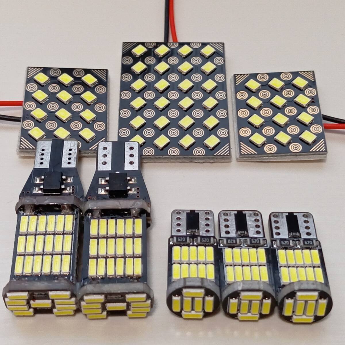 NRE210W カローラセダン WxB 超爆光! ルームランプ バックランプ ナンバー灯 8セット 車内灯 読書灯 T10 LED トヨタ /s24/s12/45/26拍卖