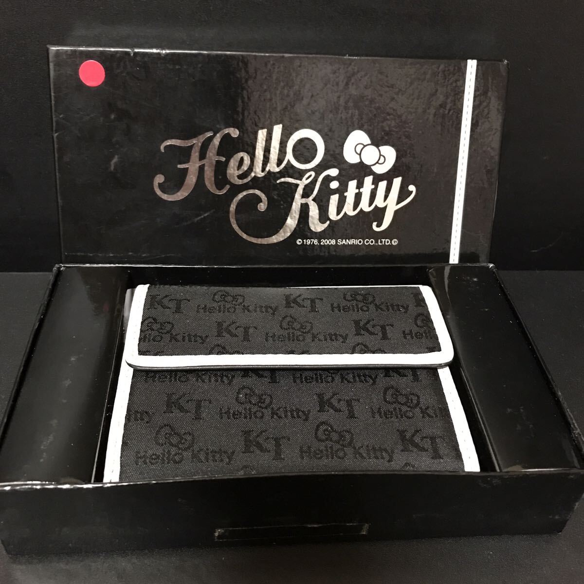 ハローキティ 三つ折財布 がま口 グッズ 財布 HELLO KITTY キティちゃん 黒色 ブラック アミューズメント品 プライズ拍卖
