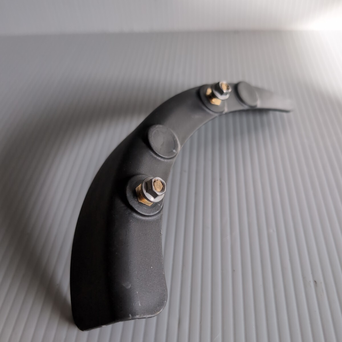 a37 ドゥカティ純正 564.1.045.1A チェーンカバー スプラッシュガード 中古品 送料込み ハイパーモタード796 等拍卖