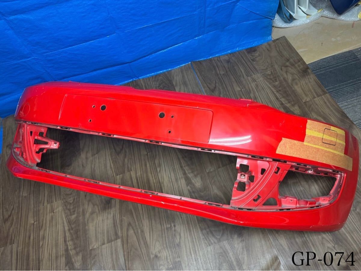 074【フォルクスワーゲン:ポロ】フロントバンパー レッド系 ※西濃運輸発送着払い※営業所止め拍卖