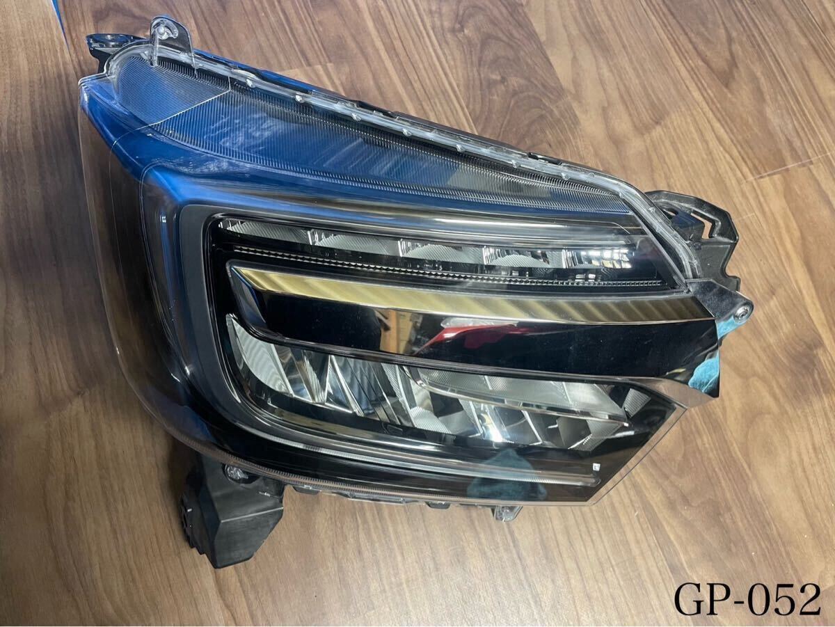 052【ホンダ:NーBOX】 右 ヘッドライト JF3(点灯未確認) ※業販向け※佐川急便発送着払い拍卖