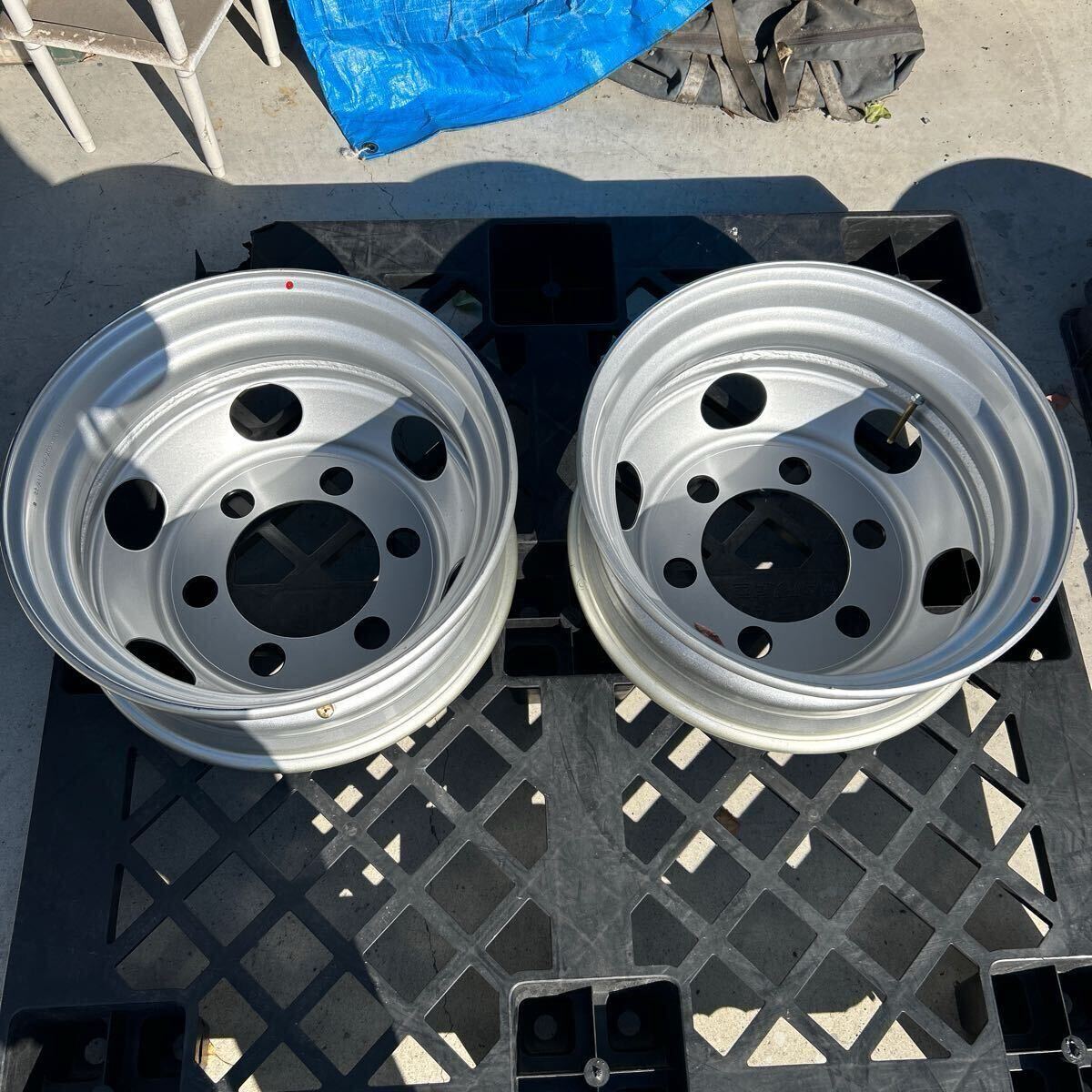 TOPY スチールホイール 17.5×6.00 6穴 JIS 新車外し2枚 拍卖