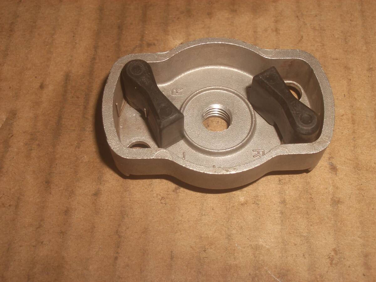 イリノ 刈払い機 IA261MP(2) 三菱TBE27 その6 スタータープーリー リコイルスタータープーリー拍卖