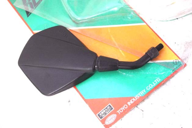 70s80s新品ミラー 検ホンダXL250SXL125XLX250XL500XLRBAJAナポレオンKDX250ヤマハDT250DT200TY250CBR250TLR200MTX200RZ250スズキGT380GT250拍卖